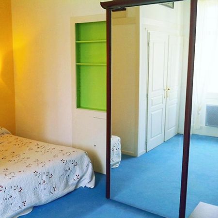 T2 A Pied De Plage Sur Ancien Hotel Chic, Samedi A Samedi Saint-Jean-de-Luz Luaran gambar